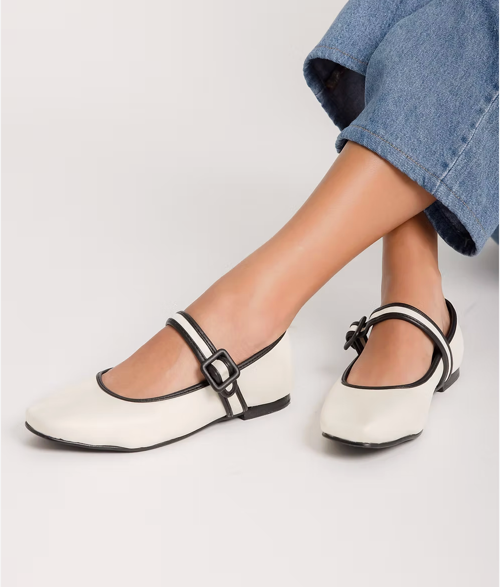 Black/White Ballerinas