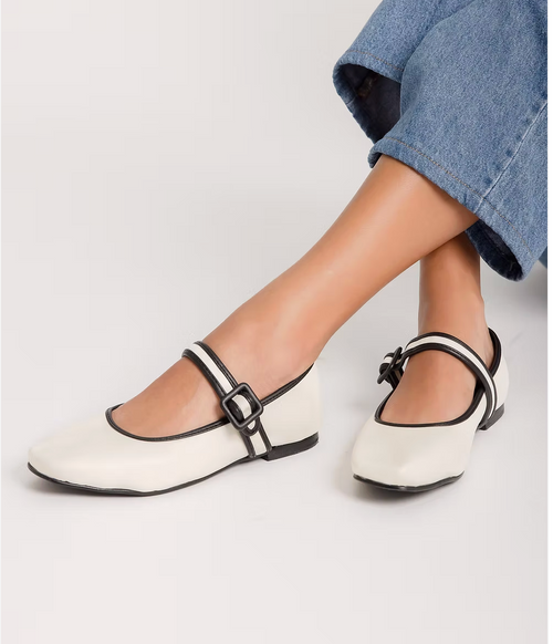 Black/White Ballerinas