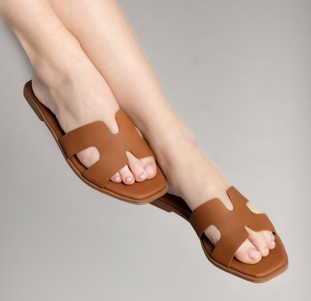 Gaby Camel