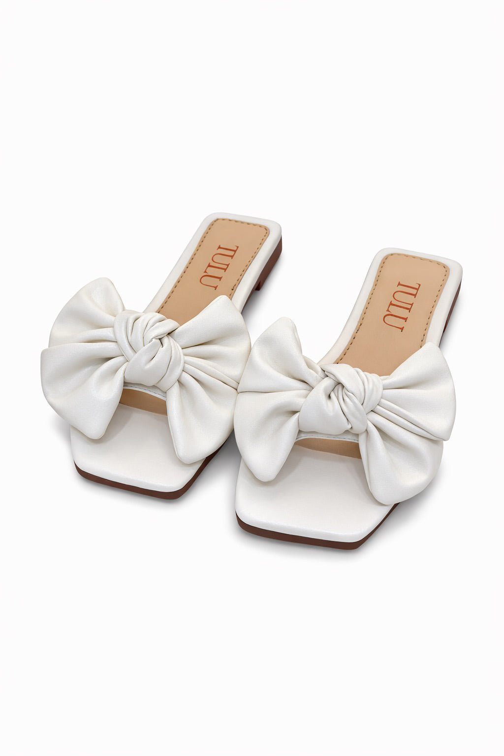 Lolita Blanca